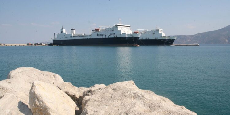 Εντοπίστηκε σορός άνδρα κοντά στο λιμάνι της Κορίνθου