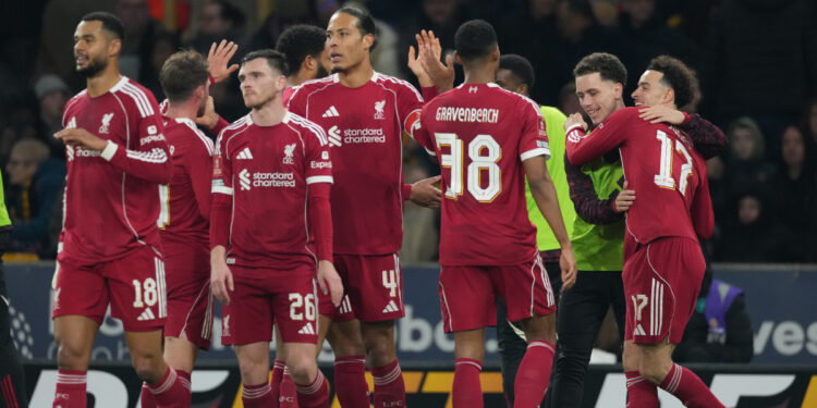 Άνετη πρόκριση για την Λίβερπουλ - www.ertsports.gr