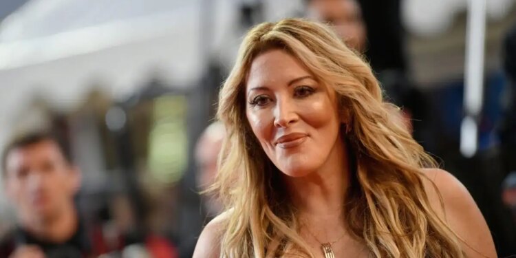 Νεκρή σε ηλικία 48 ετών η Γαλλίδα τηλεπερσόνα και νικήτρια του ριάλιτι «Loft Story»