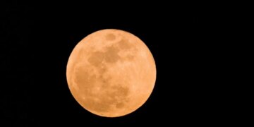 «Το φεγγάρι είναι ασφαλές», επιβεβαιώνουν οι επιστήμονες της NASA: Ο αστεροειδής 2024 YR4 δεν είναι σε τροχιά σύγκρουσης