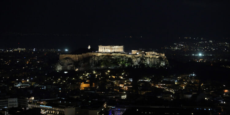 Ώρα της Γης 2026: Σβήνουμε τα φώτα για μια ώρα το Σάββατο 28/3 τις 20:30