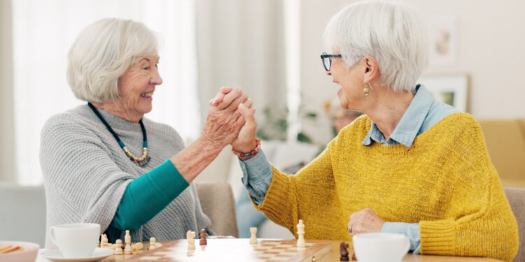 Το μυστικό για την πρόληψη της άνοιας; «Ζορίστε» τον εγκέφαλό σας