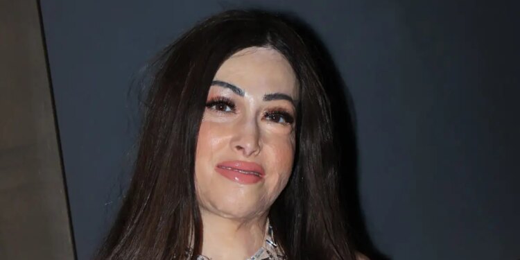 Η δική μου πτήση έχει ακυρωθεί, είμαι αγχωμένη