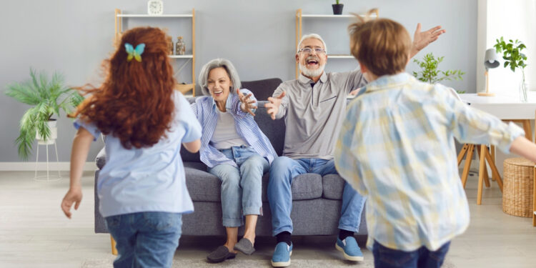 10 τρόποι για να γίνετε ένας υπέροχος παππούς και γιαγιά