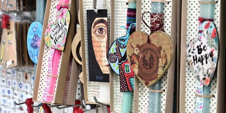 Εμπορικός Σύλλογος Αθηνών: Το προτεινόμενο ωράριο λειτουργίας των εμπορικών καταστημάτων για την  περίοδο του Πάσχα