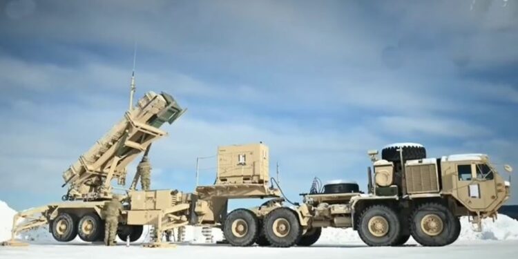 Δένδιας: Η ελληνική συστοιχία Patriot στη Σαουδική Αραβία κατέρριψε δύο πυραύλους του Ιράν