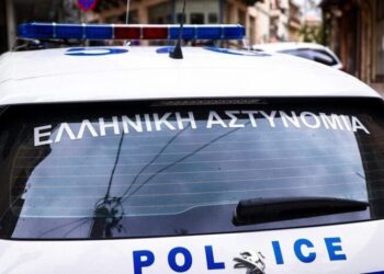 Άγιος Παντελεήμονας: Τραυματισμός ανηλίκου με αιχμηρό αντικείμενο έξω από σχολείο