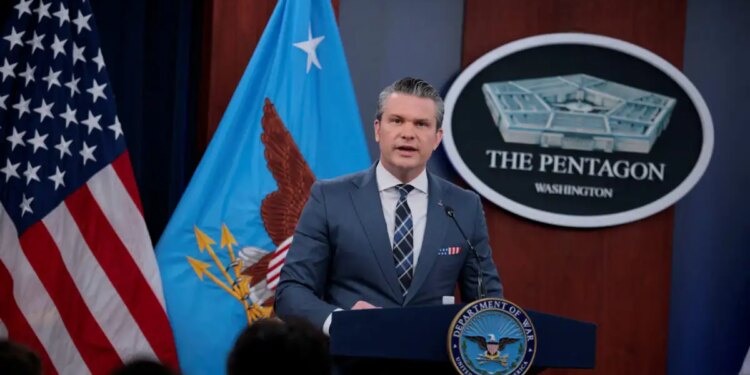 Χέγκσεθ: «Χρειάζονται χρήματα για να σκοτώνεις κακούς», λέει για τα 200 δισ. δολάρια που ζήτησε για τον πόλεμο στο Ιράν