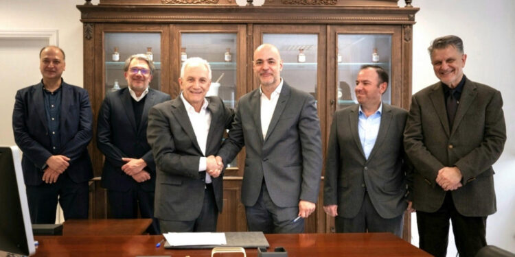 ΕΦΕΧ και ΠΦΣ ενώνουν τις δυνάμεις τους για την αυτοφροντίδα