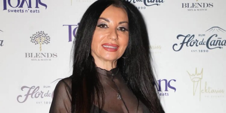 Δε θα ανεχτώ να λέει ότι βρήκε τον Μπάμπη Λαζαρίδη χωρισμένο