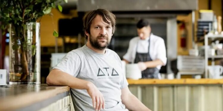 Παραιτήθηκε ο σεφ του Noma μετά τις καταγγελίες των εργαζομένων για ψυχολογική κακοποίηση - «Αναλαμβάνω την ευθύνη»