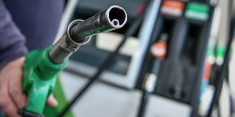 Σλοβενία: Περιορισμοί στην προμήθεια καυσίμων για αντιμετώπιση των ελλείψεων στα πρατήρια