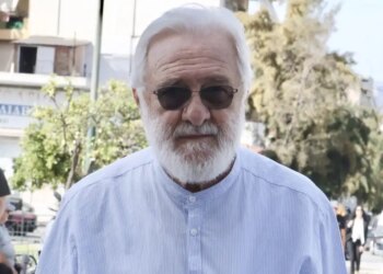 Κάποιοι άνοιγαν σαμπάνιες μετά τον θάνατο της συζύγου μου
