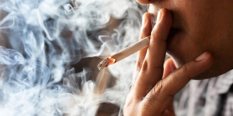Γιατί το κάπνισμα προκαλεί τόσο μεγάλο εθισμό – Και ποιοι είναι οι καλύτεροι τρόποι για να το κόψετε