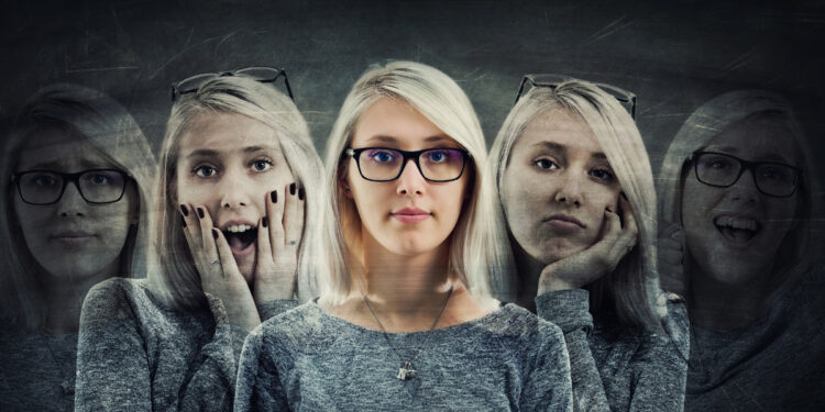 3 άνθρωποι με σχιζοφρένεια μιλούν για την εμπειρία τους και σπάνε τις προκαταλήψεις