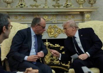 Ο Τραμπ διακόπτει τις εμπορικές συναλλαγές με Ισπανία: «Ο Στάρμερ και δεν είναι και ο Τσώρτσιλ» - «Επιτέθηκα στο Ιράν γιατί θα μας χτυπούσαν»