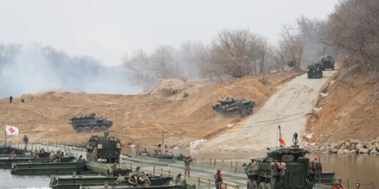 CBS: Οι ΗΠΑ ετοιμάζονται για απόβαση στο Ιράν - Ενισχύονται οι αμερικανικές δυνάμεις στην περιοχή