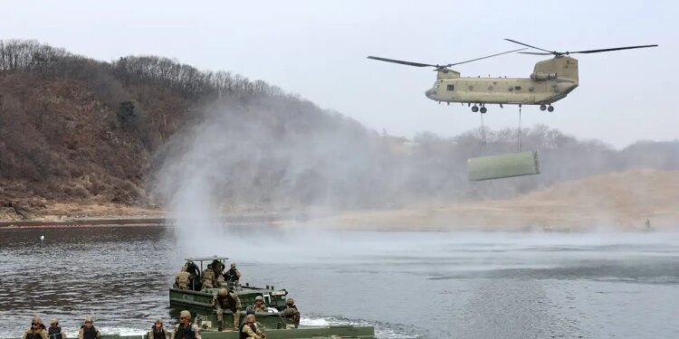 Washington Post: Οι ΗΠΑ ετοιμάζονται για χερσαίες επιχειρήσεις εβδομάδων στο Ιράν