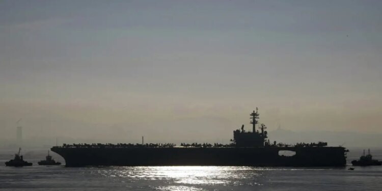 Μέση Ανατολή: Οι ΗΠΑ στέλνουν και τρίτο αεροπλανοφόρο - Εγκρίθηκε η πώληση χιλιάδων βομβών στο Ισραήλ
