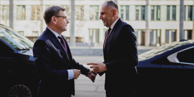 Βάντεφουλ: Δεν είμαστε ουδέτεροι στις ελληνοτουρκικές σχέσεις, είμαστε στην Ε.Ε. – Πρόθυμη η Γερμανία να συνεισφέρει σε αποκλιμάκωση