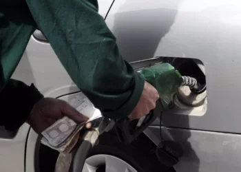 Την Τρίτη ψηφίζονται στη Βουλή τα μέτρα για την επιδότηση καυσίμων και τη στήριξη λόγω ενεργειακού κόστους