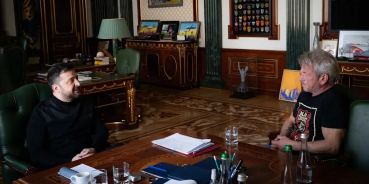 Ο Σον Πεν επισκέφτηκε τον Βολοντίμιρ Ζελένσκι: Η ανάρτηση του Ουκρανού προέδρου - «Ξέρουμε πως είναι ένας αληθινός φίλος της χώρας»