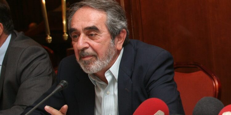 Πέθανε ο δημοσιογράφος Γιώργος Βότσης