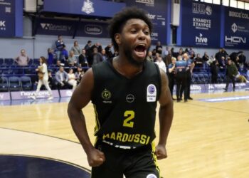 Γουόκερ στην ΕΡΤ: «Ο Παπαθεοδώρου είναι ο καλύτερος προπονητής στην Ευρώπη» (vid) - www.ertsports.gr