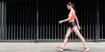 Τελικά, είναι αρκετή γυμναστική το περπάτημα; Τι λένε οι ειδικοί