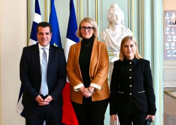 Νέο Σύμφωνο για τη Μετανάστευση και το Άσυλο – Συνάντηση Πλεύρη και Βολουδάκη με την Αναπληρώτρια Υπουργό Εσωτερικών της Γαλλίας