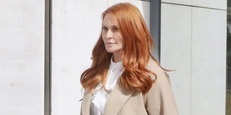 «Ακόμα δεν μπορώ να ακούσω φωνητικά μηνύματα ή να δω βίντεο της μαμάς μου»