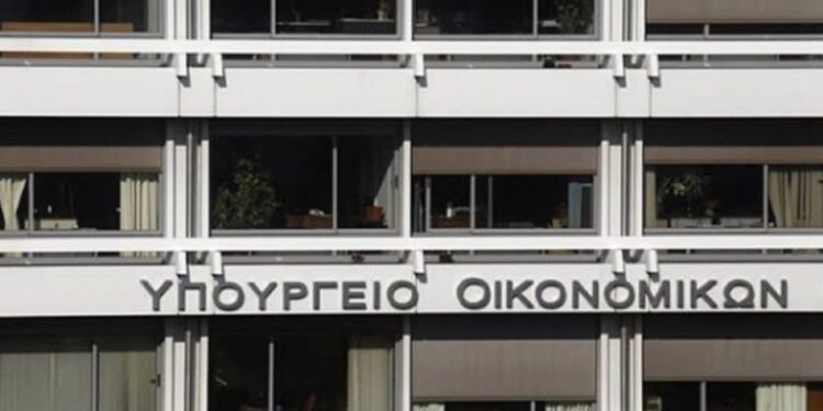 Ανοιχτή η «εργαλειοθήκη» των μέτρων για τη στήριξη νοικοκυριών και επιχειρήσεων – Οι ευάλωτοι τομείς της οικονομίας