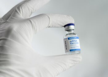 Νέα ελπίδα για τα εμβόλια mRNA κατά του καρκίνου μετά από μια δύσκολη χρονιά