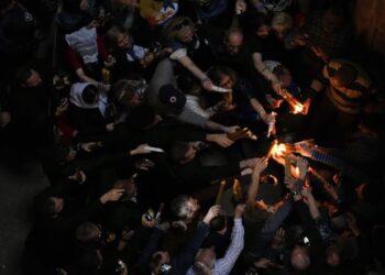 Το ΕΡΤnews στα Ιεροσόλυμα: Σήμερα οι τελικές αποφάσεις για την τελετή αφής στο ναό της Αναστάσεως – Αντιδράσεις για τους κλειστούς τόπους λατρείας