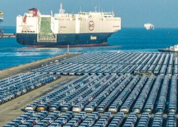 Η BYD προειδοποιεί για «ξεκαθάρισμα» στην αγορά ηλεκτρικών