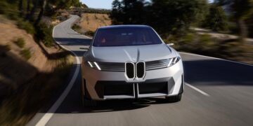 Η νέα BMW iX5 θα έχει τεράστια μπαταρία