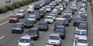 Σε εφαρμογή τα…. τέλη με το μήνα