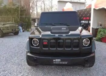 Ποιος πάντρεψε αισθητική Jeep με Mercedes G-Class;