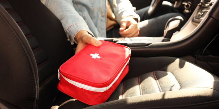 Αλλάζει το φαρμακείο στο αυτοκίνητο – Τι θα πρέπει να έχει από 18 Ιουνίου