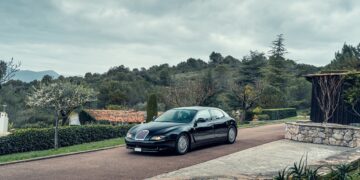 Bugatti EB112: Το σπανιότερο τετράθυρο hypercar με V12 βγαίνει στο σφυρί