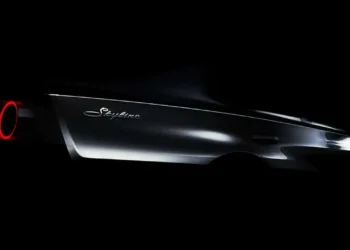 Nissan Skyline teaser: Επιστροφή με δόντια!