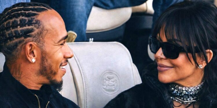 Η Κιμ Καρντάσιαν στην αγκαλιά του Λιούις Χάμιλτον (+video)