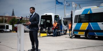 Δωρεάν μετακινήσεις για ΑμεΑ με περισσότερα ειδικά οχήματα στην Αττική