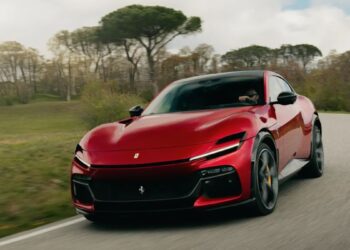 Ναι, η Ferrari έκανε την Purosangue ακόμα πιο σπορ! (+video)