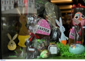 Σε πασχαλινούς ρυθμούς κινείται η αγορά: Ακριβότερο φέτος αρνί και κατσίκι - «Γλυκόπικρα» τα σοκολατένια εδέσματα - ertnews.gr