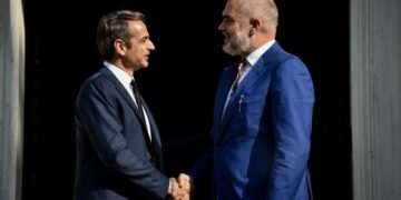 Συνάντηση Κυριάκου Μητσοτάκη με Έντι Ράμα την Τετάρτη (22/4) στο Μέγαρο Μαξίμου