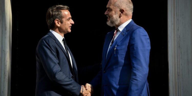 Συνάντηση Κυριάκου Μητσοτάκη με Έντι Ράμα την Τετάρτη (22/4) στο Μέγαρο Μαξίμου