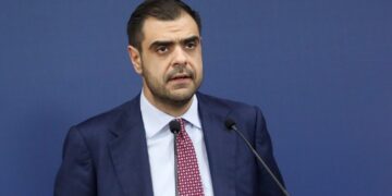 Μαρινάκης για κυβερνητικά μέτρα: Χωρίς να πανηγυρίζουμε, γυρίζουμε πίσω, σταδιακά, στην κοινωνία όσα στερήθηκε