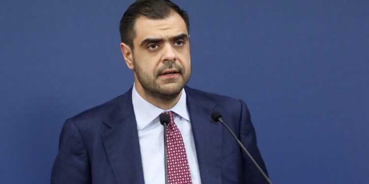 Μαρινάκης για κυβερνητικά μέτρα: Χωρίς να πανηγυρίζουμε, γυρίζουμε πίσω, σταδιακά, στην κοινωνία όσα στερήθηκε