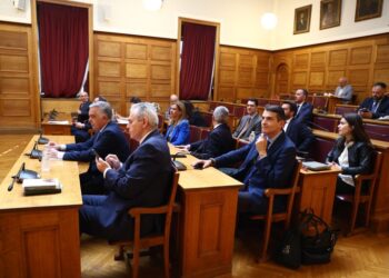 Συνεδριάζει τη Δευτέρα η Επιτροπή Δεοντολογίας για την άρση ασυλίας Αθανασίου και Χατζηβασιλείου